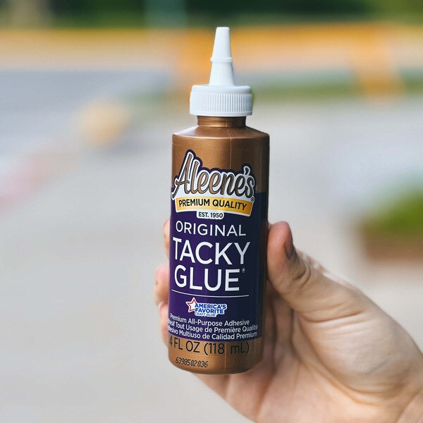 Tacky Glue 4OZ